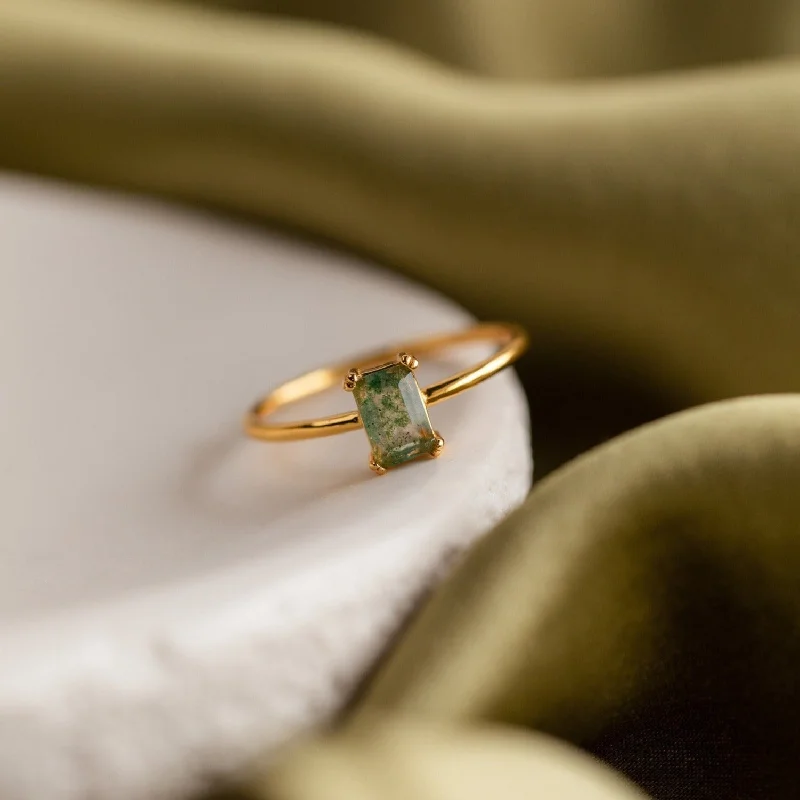 women's heart ring-Agate Emerald Ring