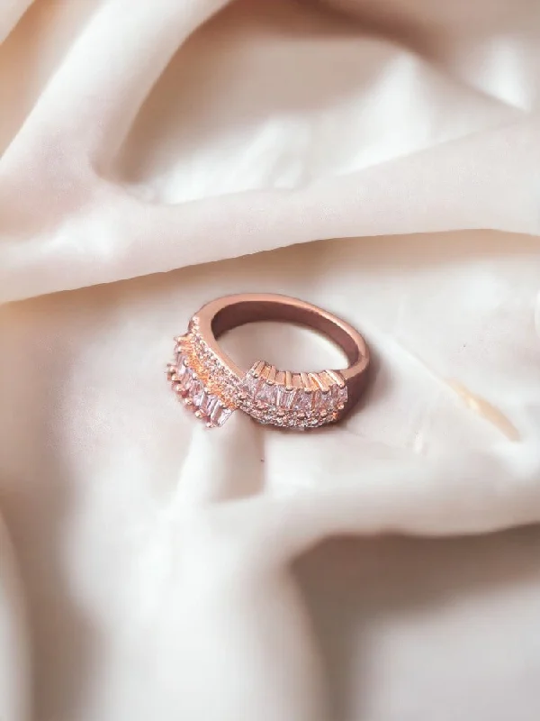 women's elegant ring-Rose Gold Pallavi Zirconia Ring - EOSS