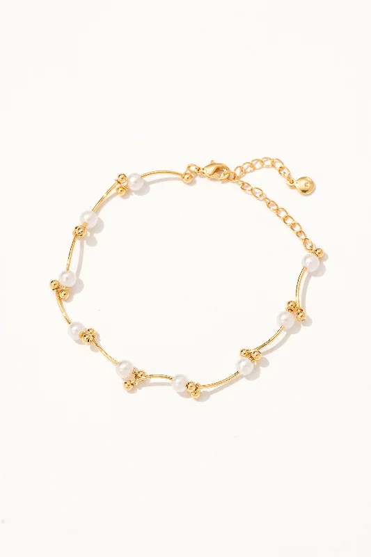 women's wave necklace-Mireya Freshwater Pearl Bracelet